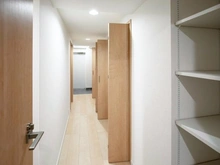 【神奈川県/川崎市多摩区宿河原】アクエージュ多摩川 廊下