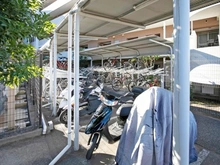 【神奈川県/川崎市多摩区宿河原】アクエージュ多摩川 駐輪場