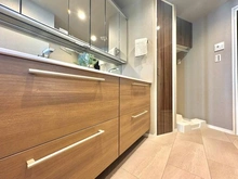 【神奈川県/横浜市西区みなとみらい】みなとみらいミッドスクエア　ザ・タワーレジデンス 洗面所