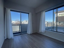 【神奈川県/横浜市緑区十日市場町】ミオカステーロ十日市場ステッサ 洋室