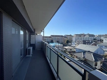【神奈川県/横浜市緑区十日市場町】ミオカステーロ十日市場ステッサ バルコニー