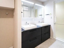 【神奈川県/横浜市保土ケ谷区月見台】クレドール保土ヶ谷月見台 洗面所