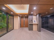 【東京都/文京区小石川】ブランズ文京小石川レジデンス エントランス