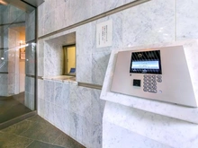 【東京都/文京区関口】プラウド目白台 エントランス