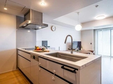 【東京都/世田谷区瀬田】プラウド瀬田一丁目 キッチン