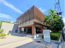 【東京都/文京区湯島】本郷グリーンハイツ 文京区教育センター（現地より約10m）：文京区教育センターは、教育相談や、子ども向けの科学・パソコン教室、教職員の研修を行う教育総合施設です