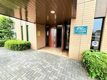【東京都/小平市天神町】オーベル花小金井 エントランス