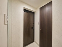 【東京都/文京区西片】ルジェンテ文京春日 玄関