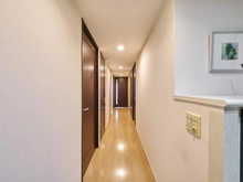 【東京都/府中市住吉町】プラウド府中中河原 廊下