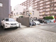 【東京都/文京区小石川】小石川アインス 駐車場