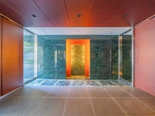 【東京都/文京区春日】レジデンシア春日安藤坂 エントランス：3階メインエントランス