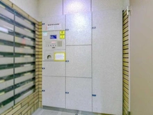 【東京都/中央区新富】エスポワール銀座東 宅配BOX：左側：メールBOX