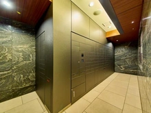 【東京都/新宿区原町】プラウド新宿牛込柳町 メールBOX・宅配BOX