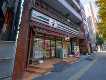 【東京都/台東区蔵前】スカイコート蔵前 セブン-イレブン 台東蔵前３丁目店（現地より約240m）