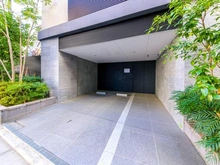 【東京都/文京区小石川】オープンレジデンシア小石川播磨坂 駐車場