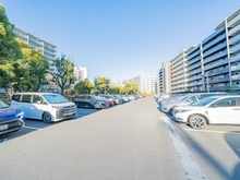 【東京都/北区王子】プレミスト王子神谷 駐車場：平置き（有償）