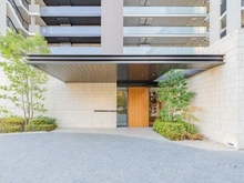 【東京都/北区王子】プレミスト王子神谷 エントランス：サブエントランス