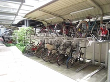 【東京都/世田谷区粕谷】ジェイシティ千歳烏山 駐輪場