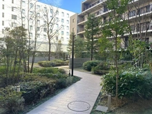 【東京都/江東区南砂】リビオシティ南砂町ステーションサイト 共用施設：プライベートガーデン