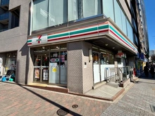 【東京都/渋谷区恵比寿】リ・プレゼ恵比寿 セブンイレブン渋谷広尾5丁目店（現地より約160m）：約徒歩2分