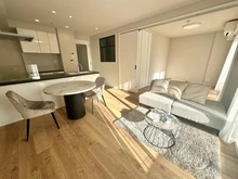 【東京都/目黒区中目黒】ソフィアーレ代官山 リビング・ダイニング：（奥）洋室