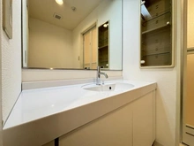 【東京都/渋谷区恵比寿】リシェ広尾 洗面所