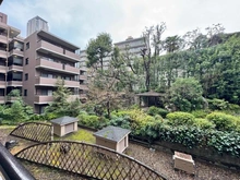 【東京都/港区赤坂】パルティール赤坂 敷地内：中庭