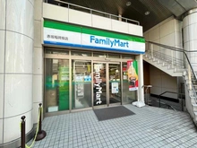 【東京都/港区赤坂】マノー乃木坂 ファミリーマート赤坂稲荷坂店（現地より約290m）：