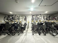 【東京都/新宿区四谷坂町】シティハウス四谷坂町 駐輪場