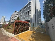 【東京都/港区赤坂】プレミスト赤坂翠嶺 赤坂中学校（現地より約1,080m）：徒歩約14分