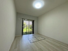 【千葉県/浦安市入船】入船中央エステート 27号棟 洋室：大規模修繕中