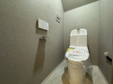 【千葉県/浦安市入船】入船中央エステート 27号棟 トイレ