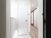 【東京都/新宿区弁天町】アールヴェール新宿弁天町 玄関