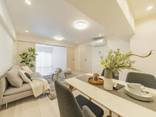 【千葉県/市川市南八幡】トマス本八幡 リビング・ダイニング