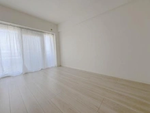 【千葉県/市川市南八幡】トマス本八幡 洋室