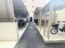 【東京都/江戸川区南篠崎町】ローレルコート瑞江パークステージ 駐輪場