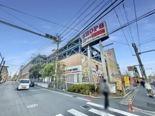 【千葉県/市川市鬼越】エクセレントシティ下総中山IV ショップス（現地より約1,600m）