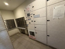 【千葉県/船橋市前原西】ウエリス津田沼 宅配BOX