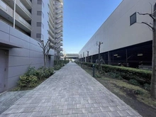【千葉県/市川市妙典】ガーデナヴィルラグナ市川妙典 敷地内