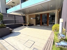 【千葉県/市川市鬼高】エクセレントシティ市川鬼高 エントランス