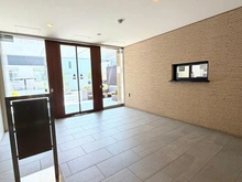 【千葉県/市川市鬼高】エクセレントシティ市川鬼高 エントランス