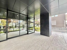 【千葉県/市川市大和田】リビオ本八幡 エントランス