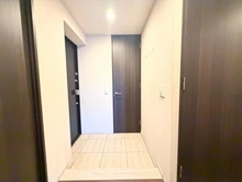 【千葉県/習志野市奏の杜】ザ・レジデンス津田沼奏の杜テラス 玄関