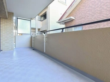 【千葉県/市川市富浜】ローズガーデンエムズ妙典イースト バルコニー