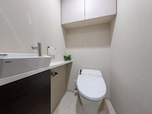 【千葉県/市川市南八幡】エクセレントシティ本八幡駅前サザンライズ トイレ