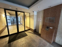 【千葉県/市川市南八幡】サーパス本八幡 エントランス