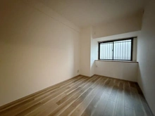 【千葉県/市川市南八幡】サーパス本八幡 洋室