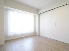 【千葉県/市川市鬼高】コスモ市川パサージュ 洋室