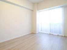 【千葉県/市川市鬼高】コスモ市川パサージュ 洋室