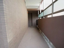 【東京都/港区東麻布】ファミール東麻布ベルファース 廊下：外廊下